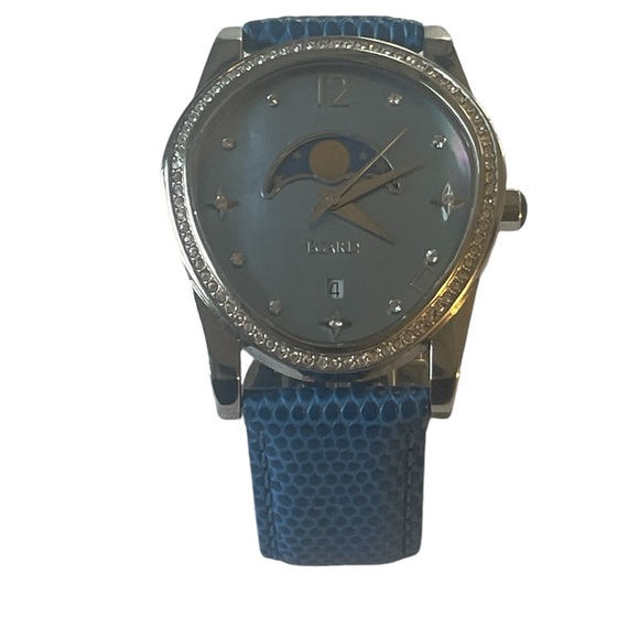 Egard Watch Ladies Diamond Crystal Face Leather Wristband New Battery Working - Picture 3 of 10